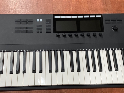 DTM・DAW KOMPLETE KONTROL S88 MK2 Native Instruments KOMPLETE KONTROL S88 MK2 88-Key 25428 B&H